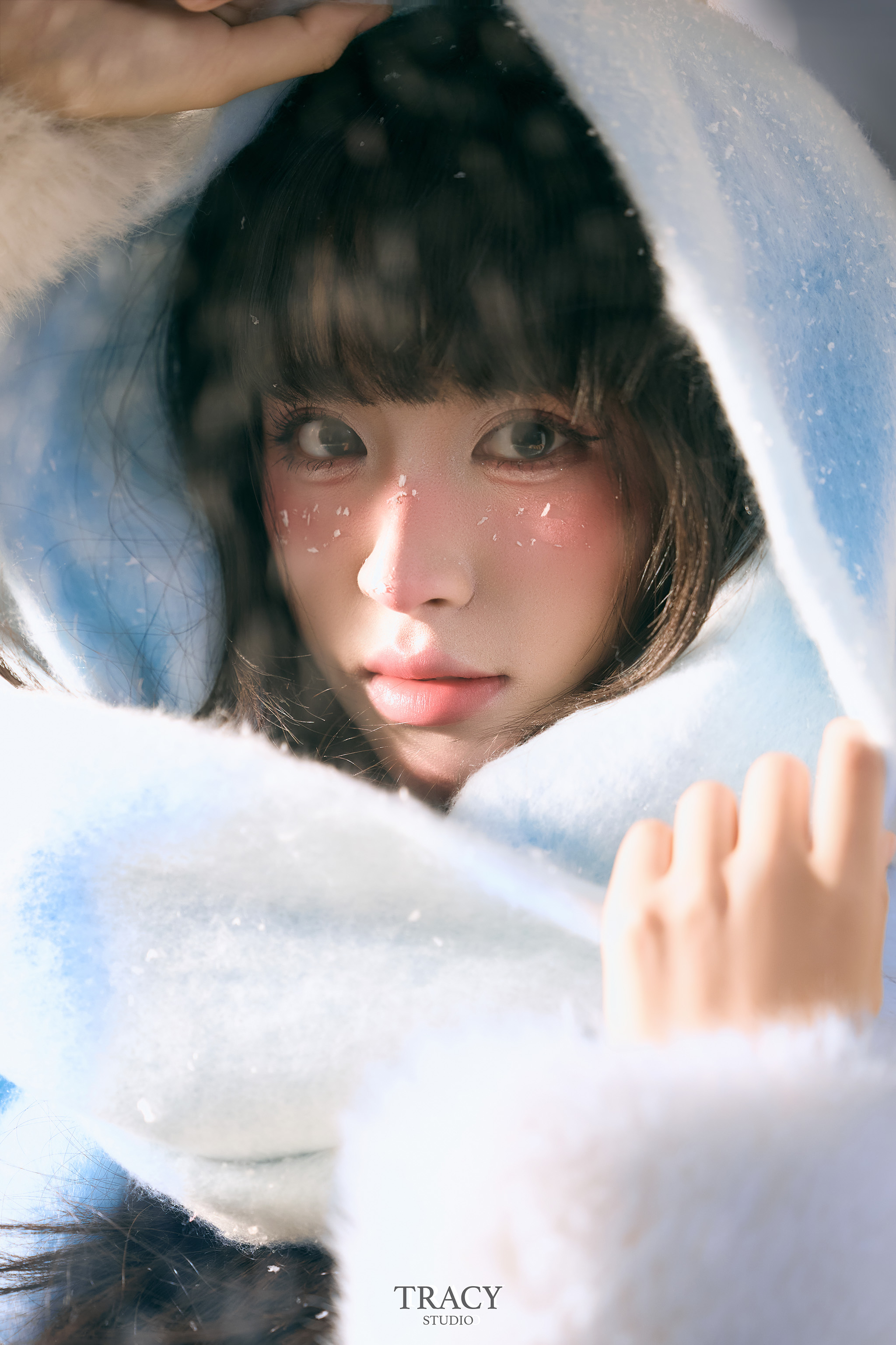 frontend/img/gallery/anh-giang-sinh/tracy-studio-chup-concept-noel-tuyet (9).jpg